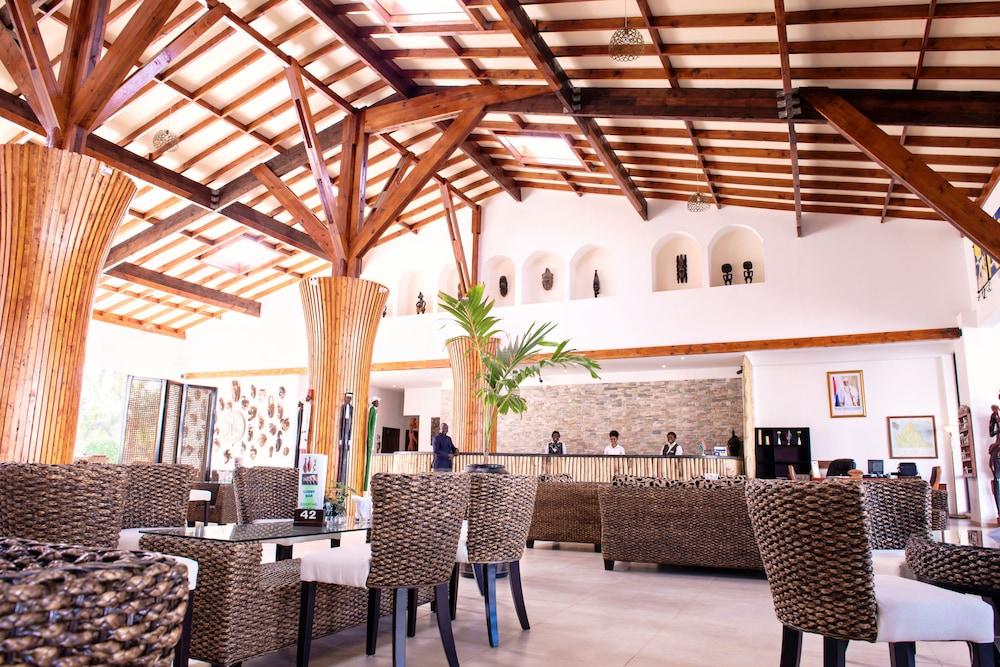 Ocean Bay Hotel & Resort Bakau Extérieur photo