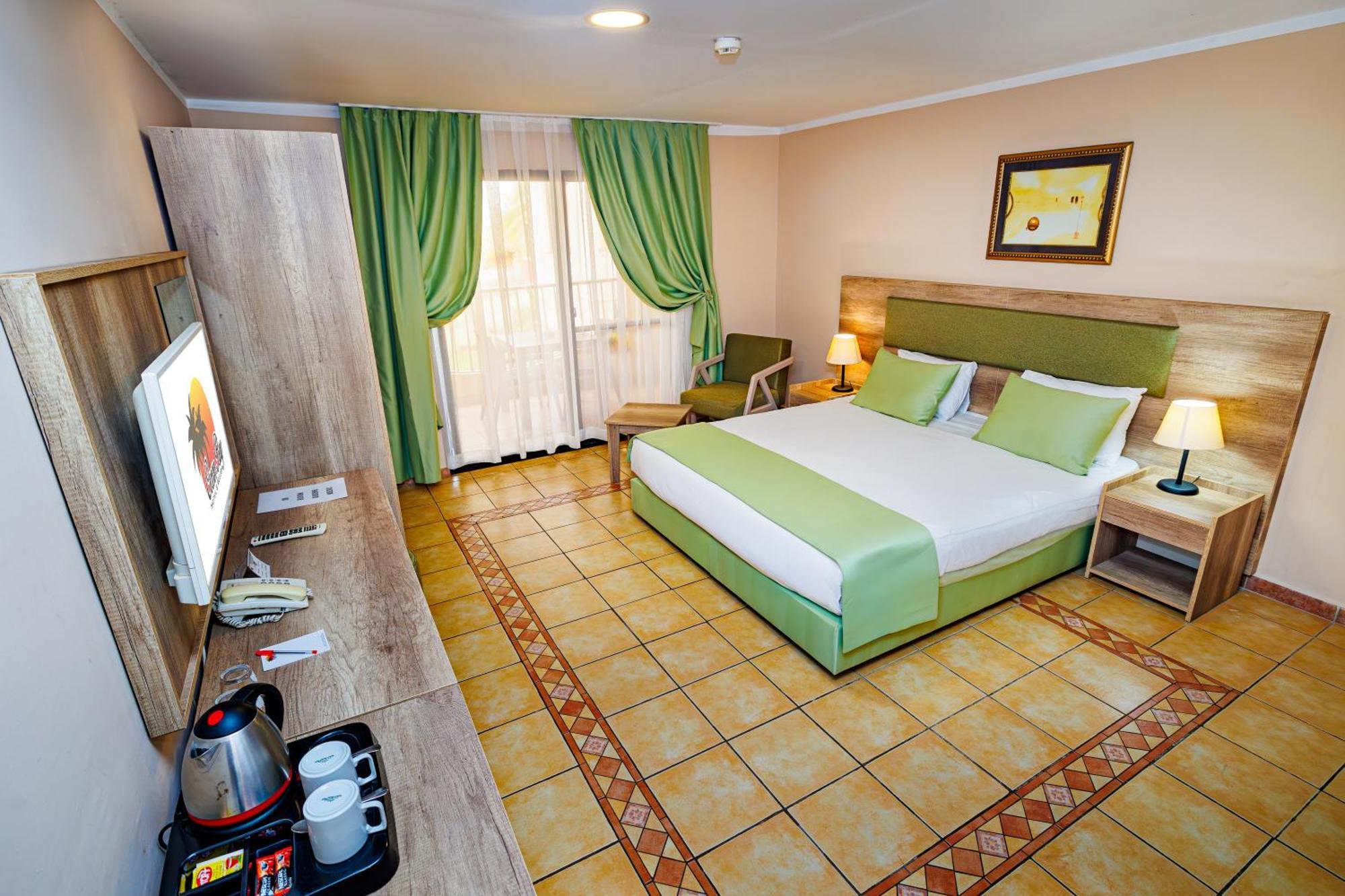 Ocean Bay Hotel & Resort Bakau Extérieur photo