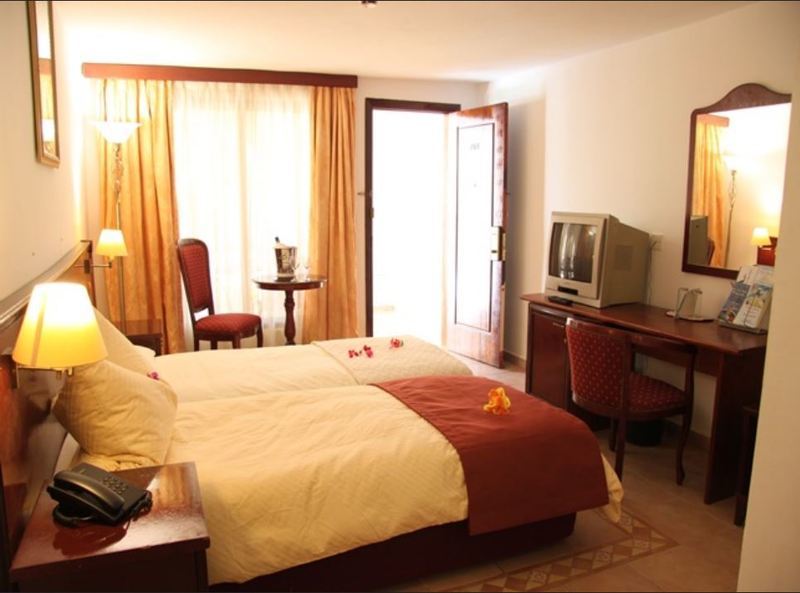 Ocean Bay Hotel & Resort Bakau Extérieur photo