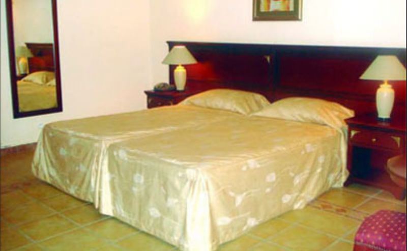 Ocean Bay Hotel & Resort Bakau Extérieur photo