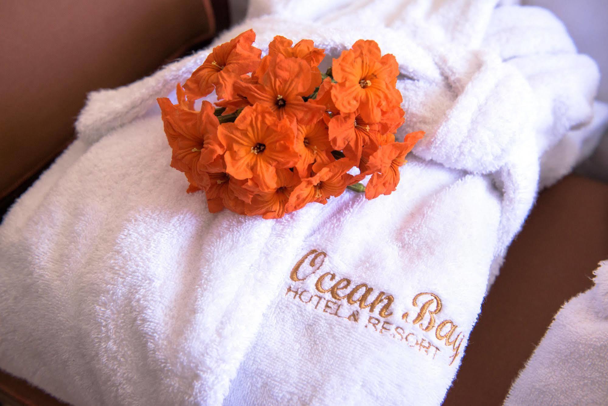 Ocean Bay Hotel & Resort Bakau Extérieur photo