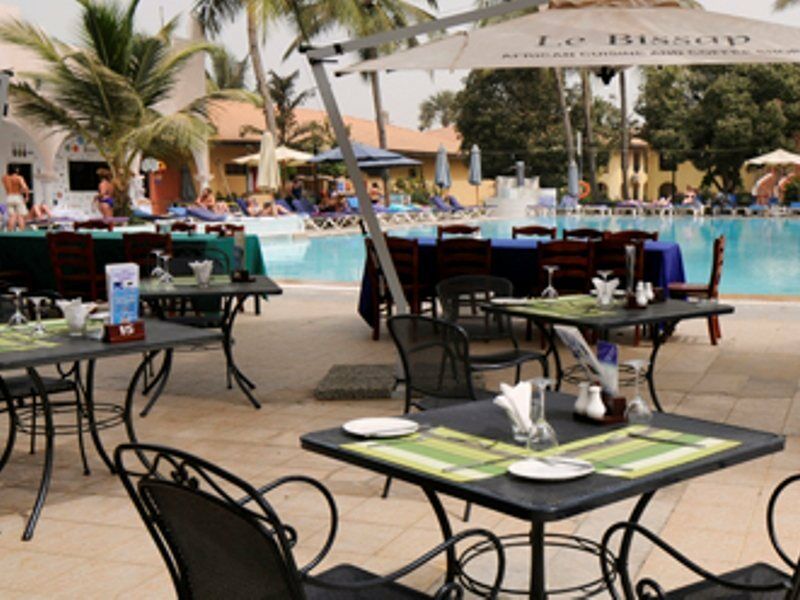 Ocean Bay Hotel & Resort Bakau Extérieur photo